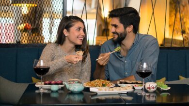 Free meal is motivating nearly 1 in 3 singles to say 'yes' to date, new report finds