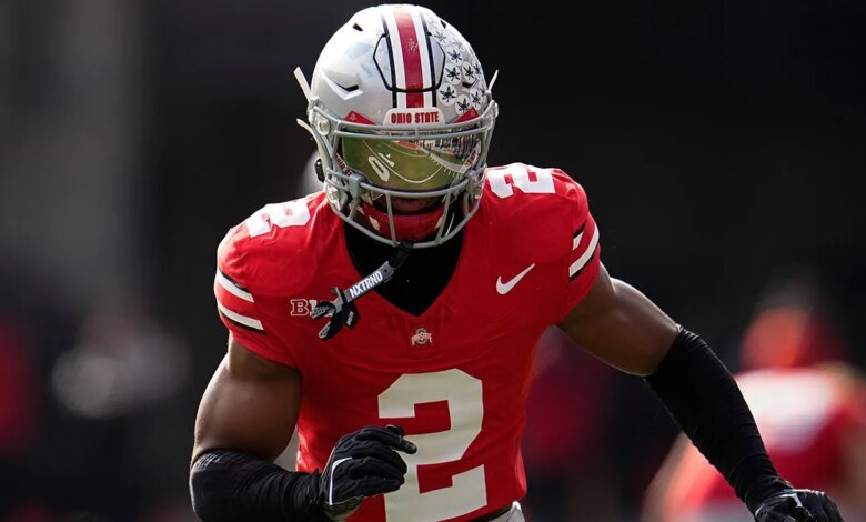 College football fans furious as Ohio State star avoids ejection after brutal hit to Penn State receiver