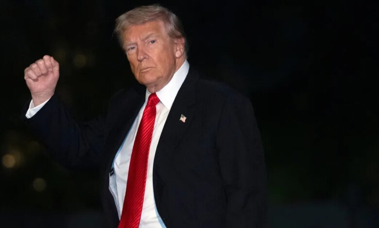 Trump Says He 'Won't Be Extorted' By Democrats, Shuns Negotiations As Shutdown Drags On