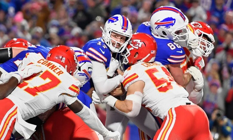 NFL Week 9 scores: Bills pick up win in rivalry game with Chiefs, Panthers pick up an upset victory
