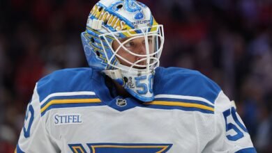 Blues' Jordan Binnington catches flak for trying to pocket puck after Alex Ovechkin's 900th career goal