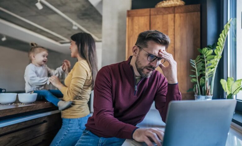 One toxic behavior kills relationships, leading happiness expert warns