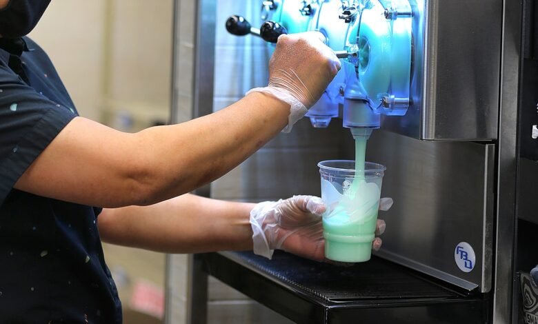 The latest fast-food oddity — a Mountain Dew pie from Taco Bell — sparks frenzy online