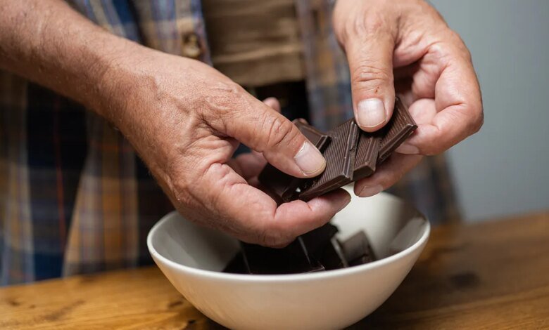 Bite of dark chocolate could sharpen your memory within an hour, study suggests