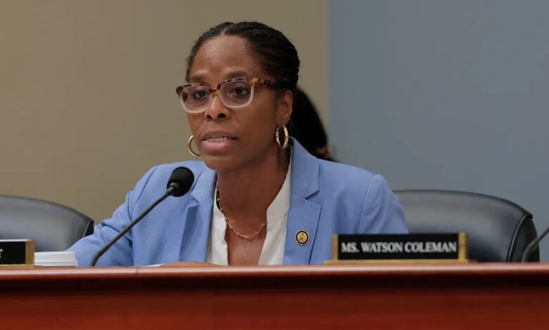 House does not reprimand Stacey Plaskett, who texted with Epstein