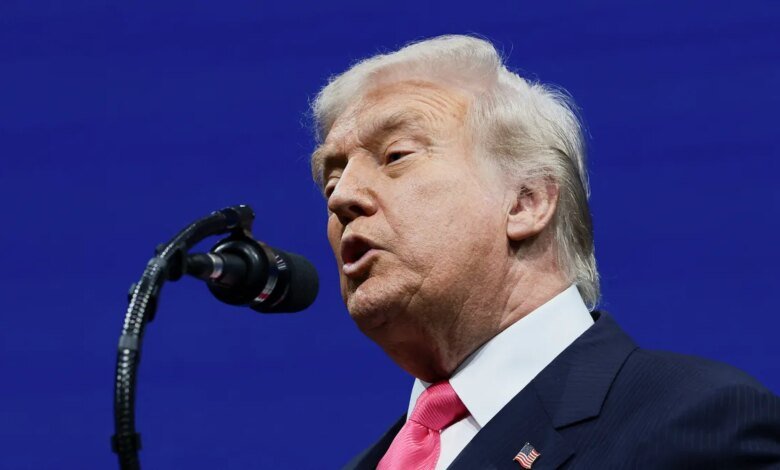 Trump says he's 'not threatening death' for 'seditious' Democrats