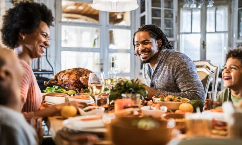 100 hilarious Thanksgiving jokes for Turkey Day 2025