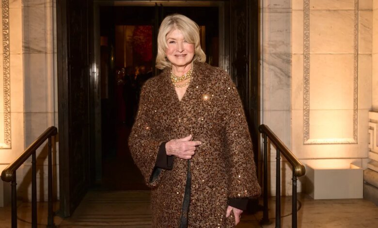 Thanksgiving 2025 – Dolly Parton, Meghan Markle, more stars celebrate