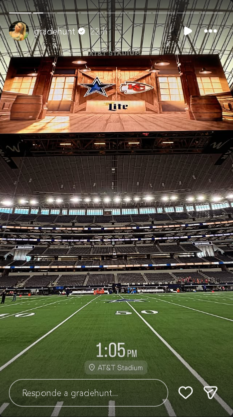 The Cavinder twins and Gracie Hunt, exemplifying the power of women supporting women.