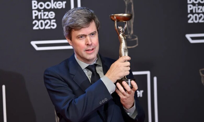 2025 Booker Prize goes to 'Flesh' author David Szalay