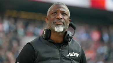 Aaron Glenn promises Jets will be a team fans can be proud of amid major trades