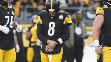 Aaron Rodgers chooses to be reckless with Steelers as he knows the end is nearing