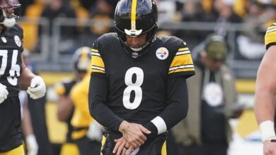 Aaron Rodgers' wrist injury: Could this be the end of his NFL career?