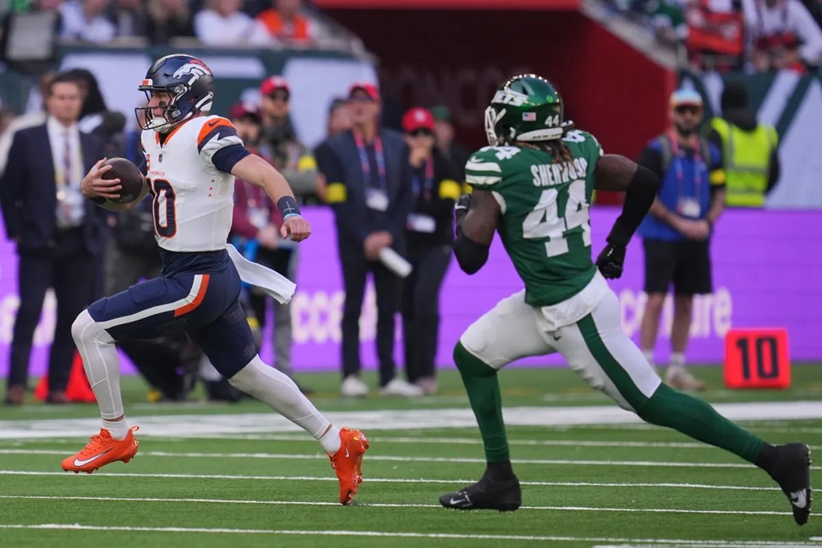 Bo Nix during an intense workout session, showcasing his enhanced physique.