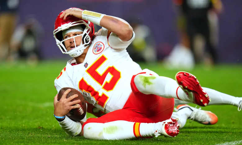 Chiefs player sends a message to Patrick Mahomes and Travis Kelce to improve their game