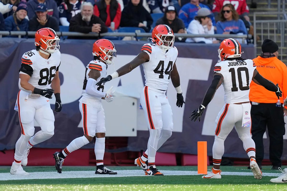 Browns players looking dejected after another loss against an unconventional opponent