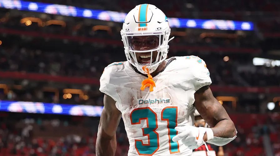 Close-up of Ollie Gordon II during the game against the Ravens