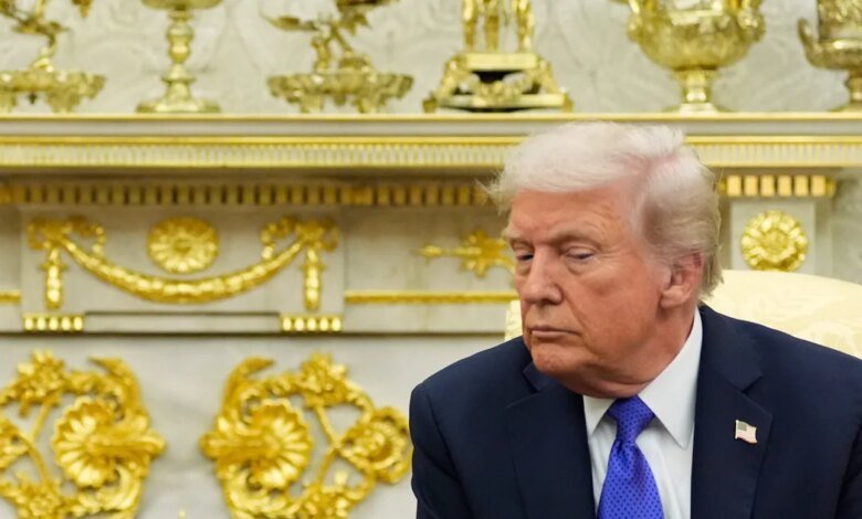 Donald Trump Didn’t Get His Way On 1 Piece Of Oval Office Bling: New Book