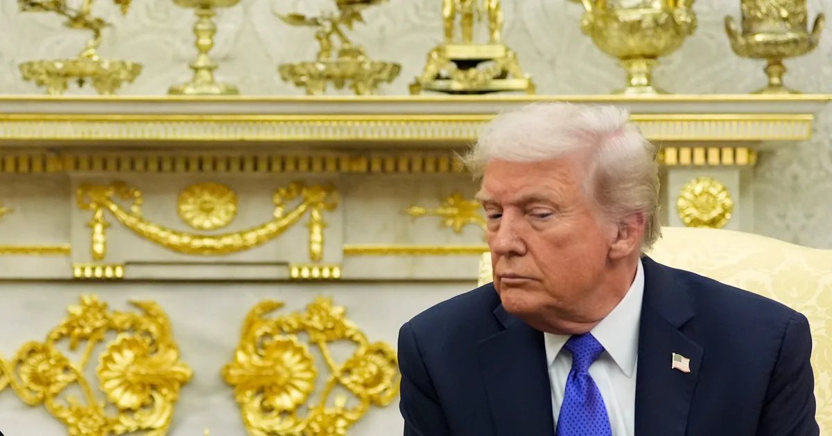 A stylized, opulent gold presidential seal with 'United States of America' inscription, designed to be prominently displayed.