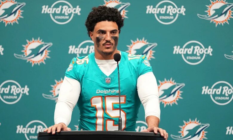 Eagles new signing Jaelan Phillips remembers trash talking Jason Kelce: "I'm proud of that one"