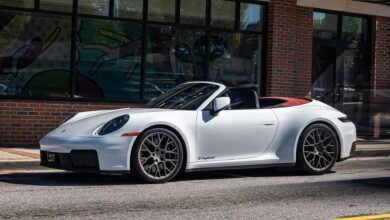 Going Hybrid Isn't Scary. The Porsche 911 Carrera GTS Is Proof