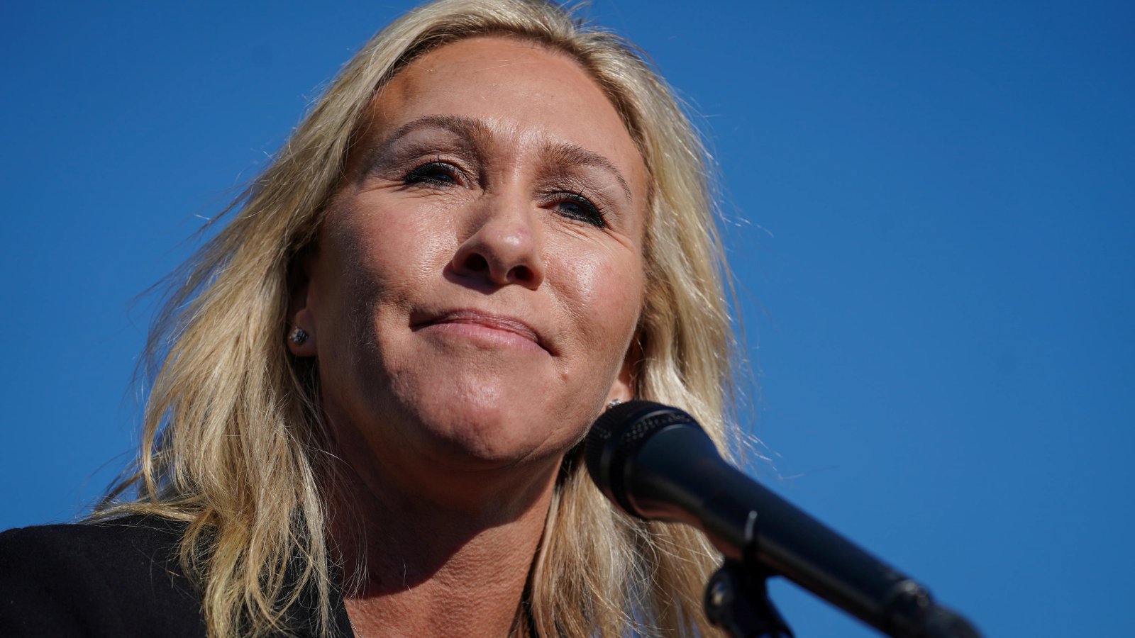 Close-up of a proposed legislative document with two pens, symbolizing bipartisan collaboration.