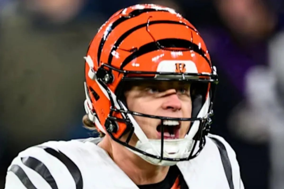 Joe Burrow shows intense emotion during a Cincinnati Bengals game
