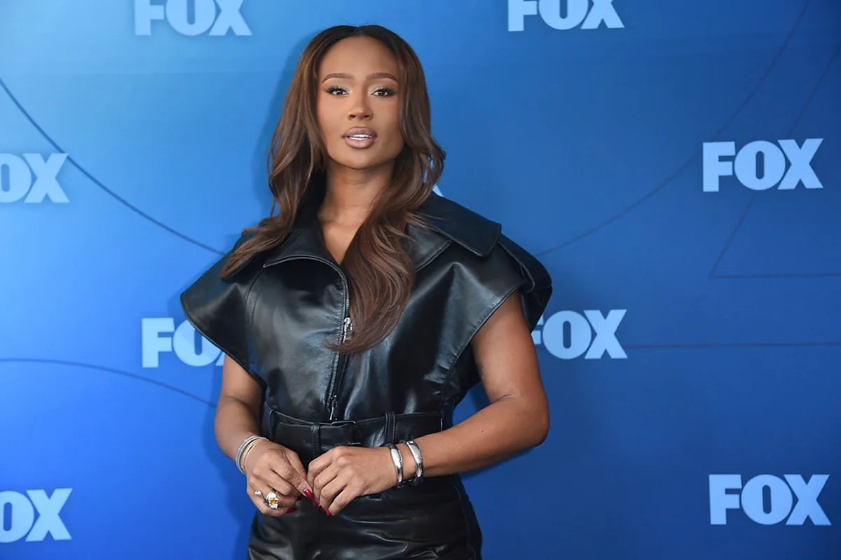 Kayla Nicole at a red carpet event