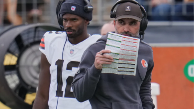 Kevin Stefanski's treatment of Shedeur Sanders continues to baffle Cleveland Browns media members