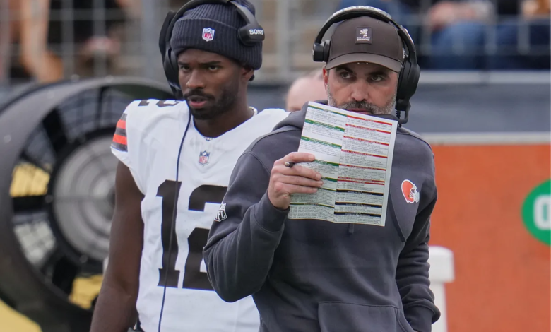 Kevin Stefanski's treatment of Shedeur Sanders continues to baffle Cleveland Browns media members
