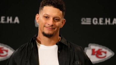 Patrick Mahomes will finally get his long awaited Thanksgiving moment in a big Texas homecoming