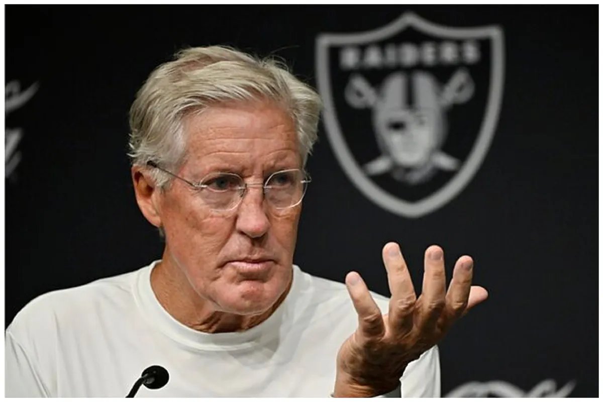 Pete Carroll directing the Las Vegas Raiders