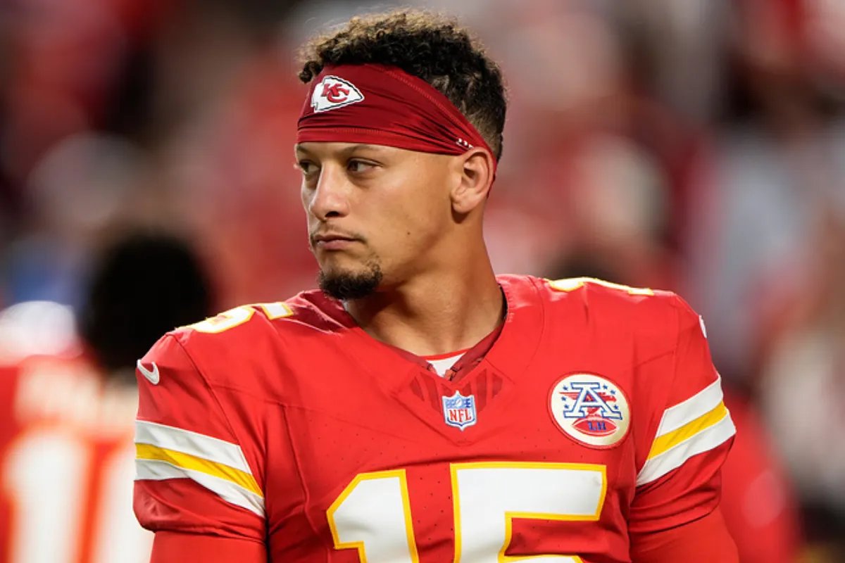 Referees favoring Patrick Mahomes and the Chiefs against the Bills