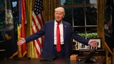 'SNL' mocks Trump for shutdown, airport chaos