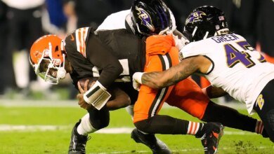 Shedeur Sanders will remain the starting quarterback for the Cleveland Browns; a strong statement from a future Hall of Famer