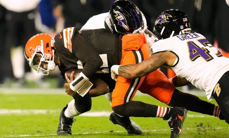 Shedeur Sanders will remain the starting quarterback for the Cleveland Browns; a strong statement from a future Hall of Famer