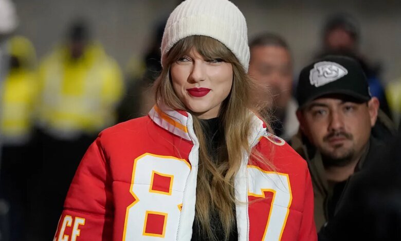 Taylor Swift gets tired of being hounded by the cameras