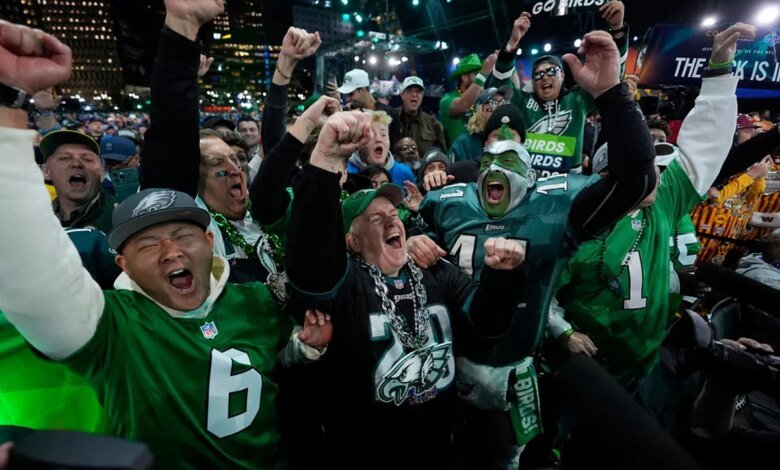 The legendary tale of Eagles fans vs. Santa Claus: A Philadelphia sports myth explained