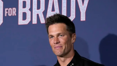 Tom Brady is excited about Mark Sanchez's replacement on FOX Sports and has a sublime reaction