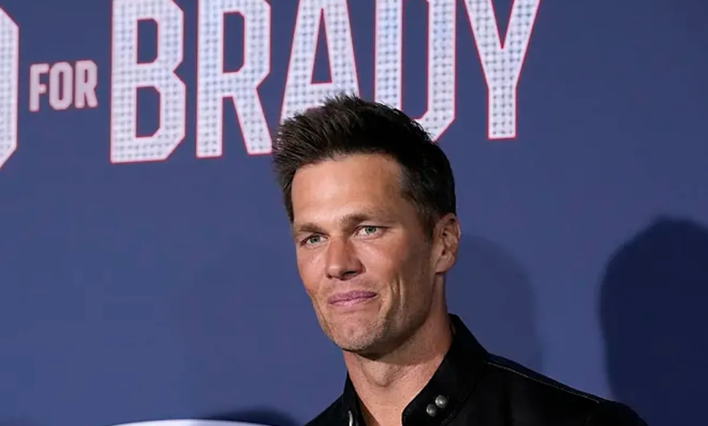 Tom Brady is excited about Mark Sanchez's replacement on FOX Sports and has a sublime reaction