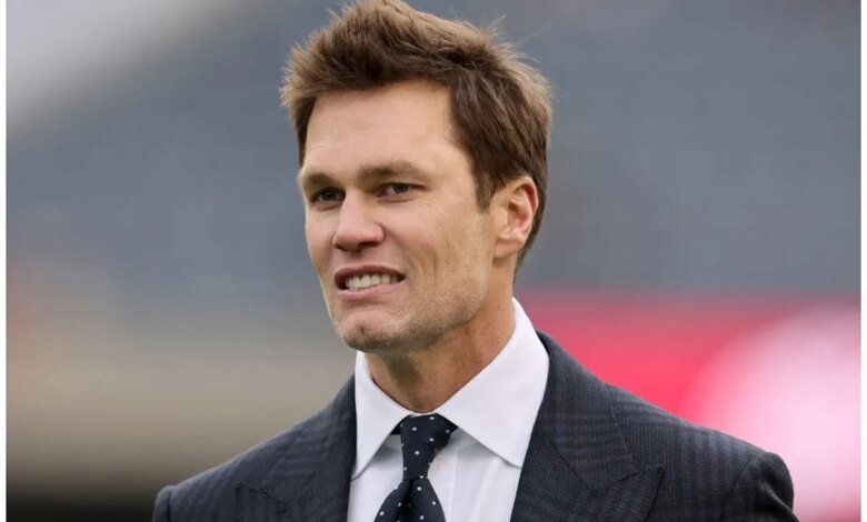 Tom Brady's friends refuse to defend him after he cloned his dog