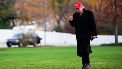 Trump plan for Obamacare subsidies on hold after GOP pushback