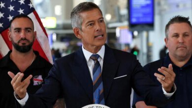 US transportation boss warns of possible flight chaos