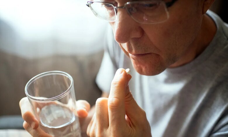 Widely prescribed opioid shows minimal pain relief and higher heart risk, study finds