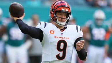 Joe Burrow shrugs off Bengals' playoff elimination to focus on "having fun playing"