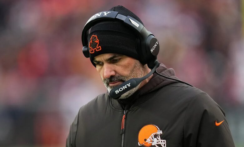 Kevin Stefanski under fire for handling of Shedeur Sanders' second NFL start