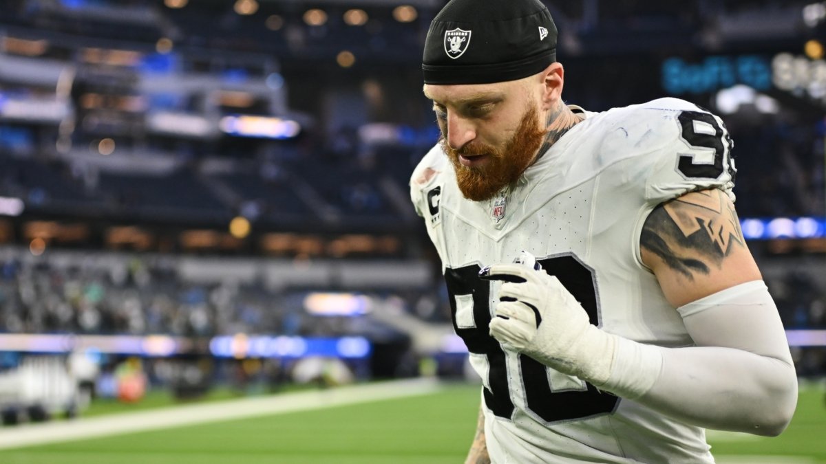 Tampa Bay Buccaneers pass rush statistics 2025 NFL season